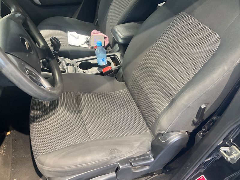 Chevrolet Captiva 2.4 LS 2WD 2012 – снимка 35