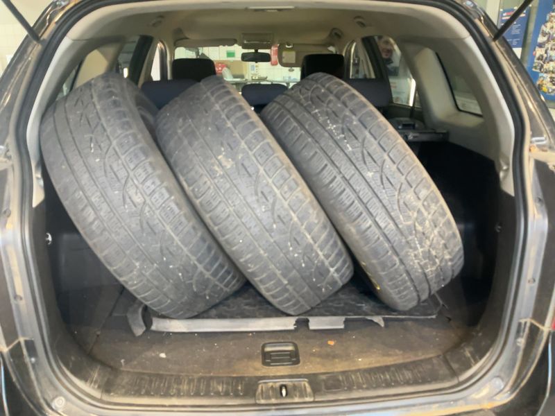 Chevrolet Captiva 2.4 LS 2WD 2012 – снимка 16