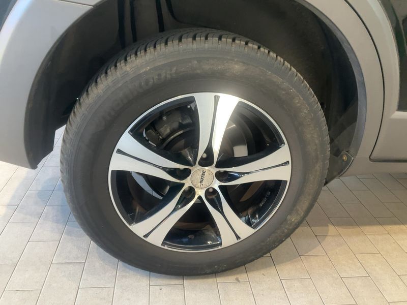Chevrolet Captiva 2.4 LS 2WD 2012 – снимка 9