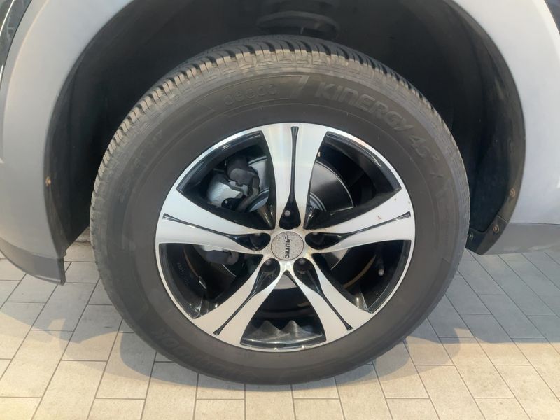 Chevrolet Captiva 2.4 LS 2WD 2012 – снимка 3