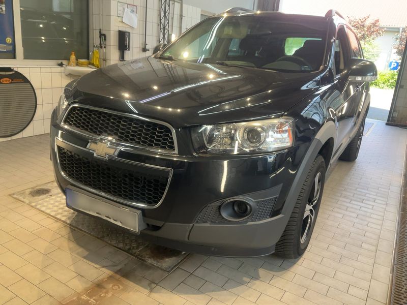 Chevrolet Captiva 2.4 LS 2WD 2012 – снимка 1