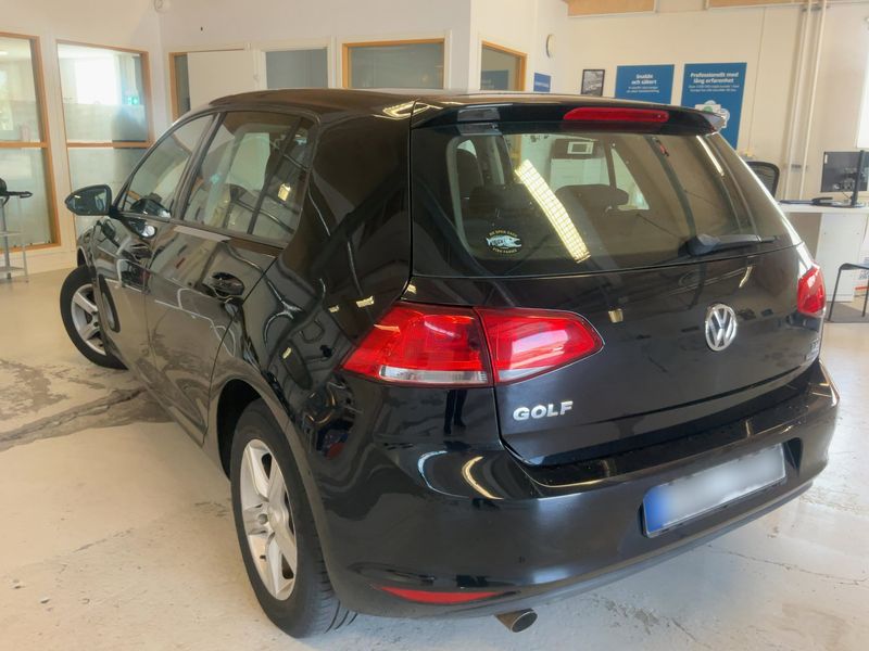 Volkswagen Golf VII 1.6 TDI Comfortline BlueMotion Tech 2013 – снимка 3