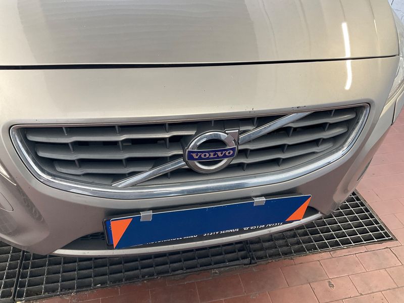 Volvo S60 1.6 T4 Momentum 2011 – снимка 33