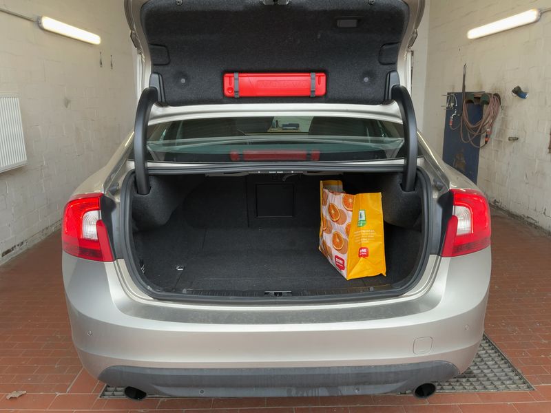 Volvo S60 1.6 T4 Momentum 2011 – снимка 15