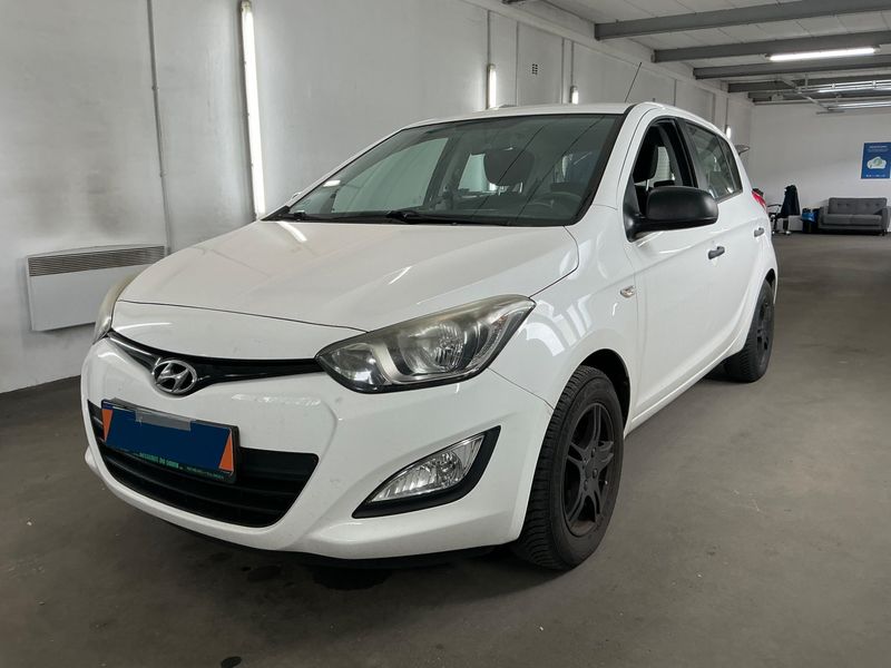 Hyundai i20 1.2 Life 2014 – снимка 1