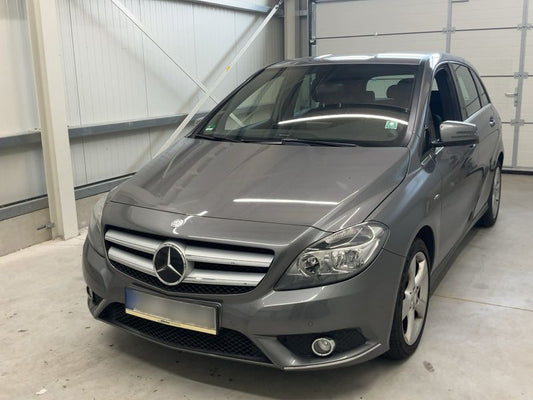 Mercedes-Benz B-Klasse B 180 2012 – снимка 1