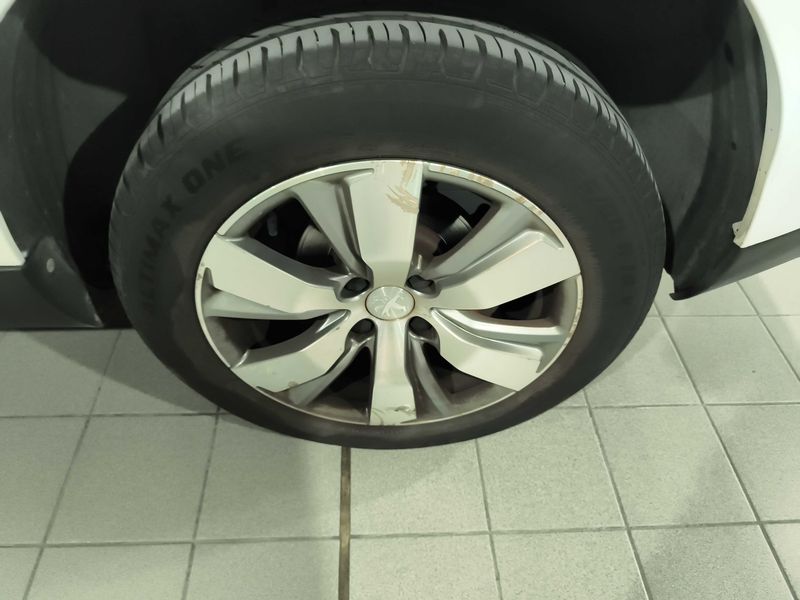 Peugeot 2008 1.6 Blue-HDi Style 2016 – снимка 16