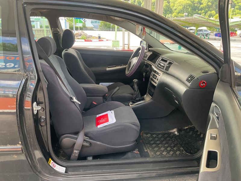 Toyota Corolla 2.0 D-4D Luna 2002 – снимка 3