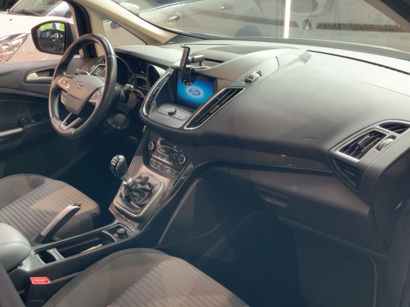 Ford C-Max 1.0 EcoBoost Titanium 2016 – снимка 18