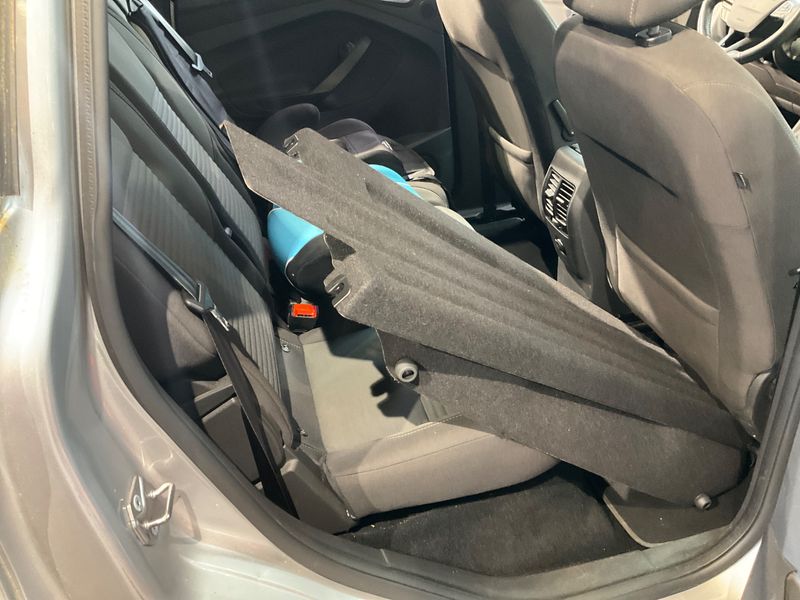 Ford C-Max 1.0 EcoBoost Titanium 2016 – снимка 31