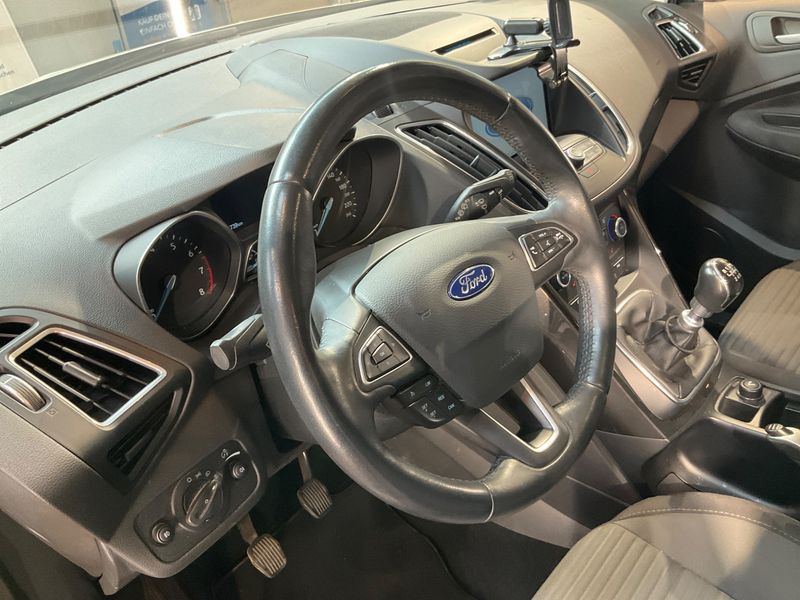 Ford C-Max 1.0 EcoBoost Titanium 2016 – снимка 27