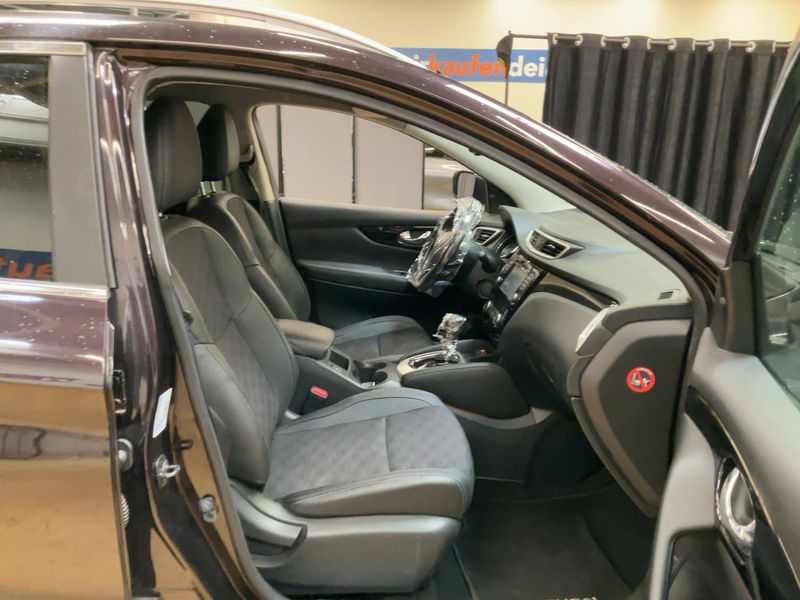 Nissan Qashqai 1.6 dCi Tekna 2014 – снимка 16