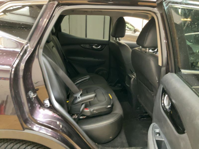 Nissan Qashqai 1.6 dCi Tekna 2014 – снимка 19