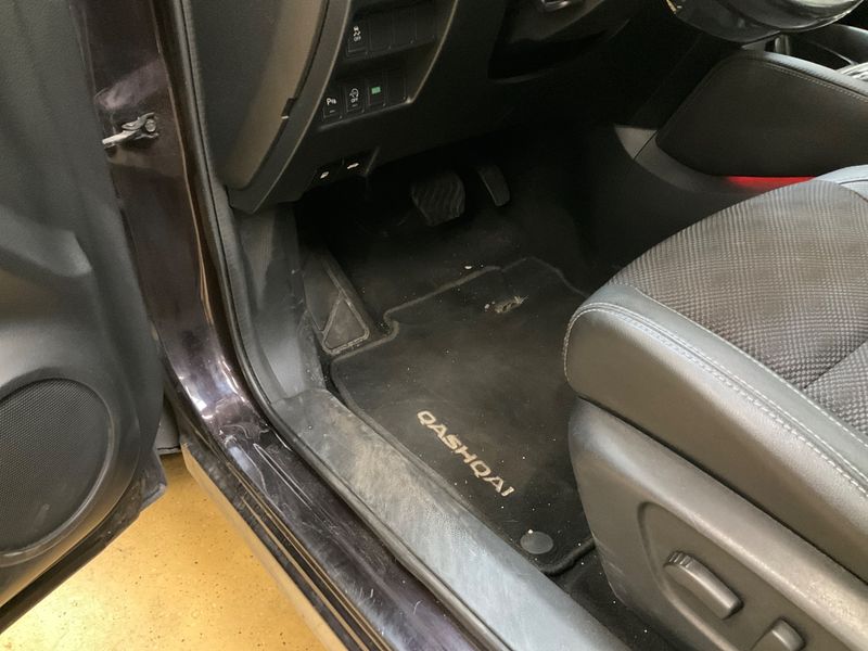 Nissan Qashqai 1.6 dCi Tekna 2014 – снимка 25