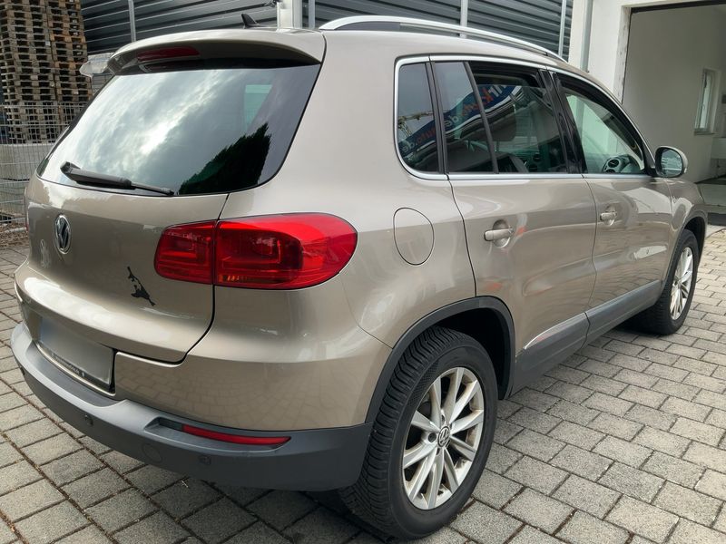 Volkswagen Tiguan 1.4 TSI Sport & Style BlueMotion Tech 2012 – снимка 8