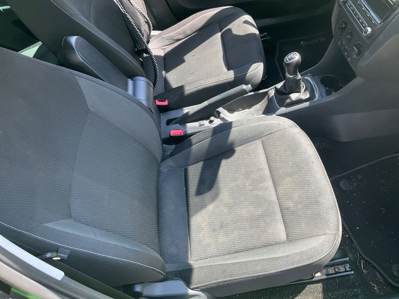 Skoda Rapid Spaceback 1.6 TDI GreenLine 2014 – снимка 28