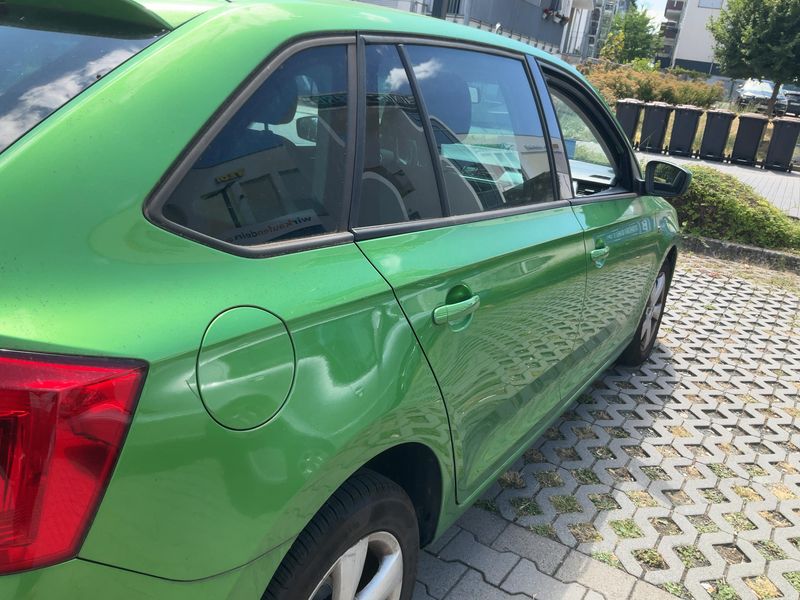 Skoda Rapid Spaceback 1.6 TDI GreenLine 2014 – снимка 8