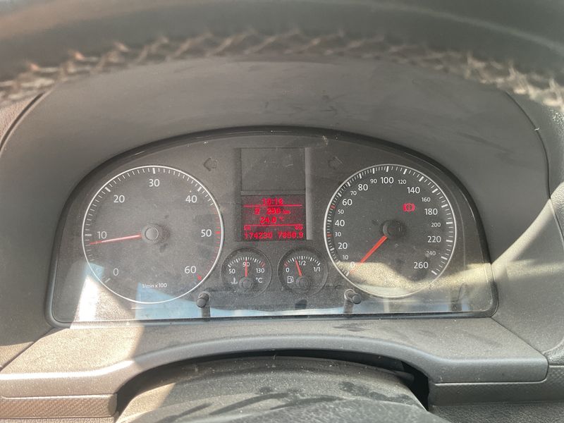 Volkswagen Caddy 1.9 TDI Life 2010 – снимка 4