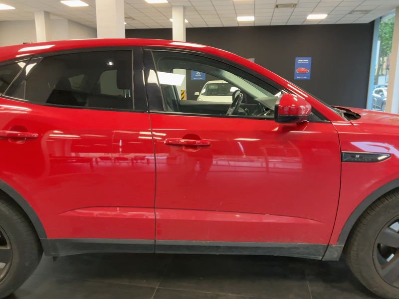 Jaguar E-Pace D180 S AWD 2019 – снимка 10