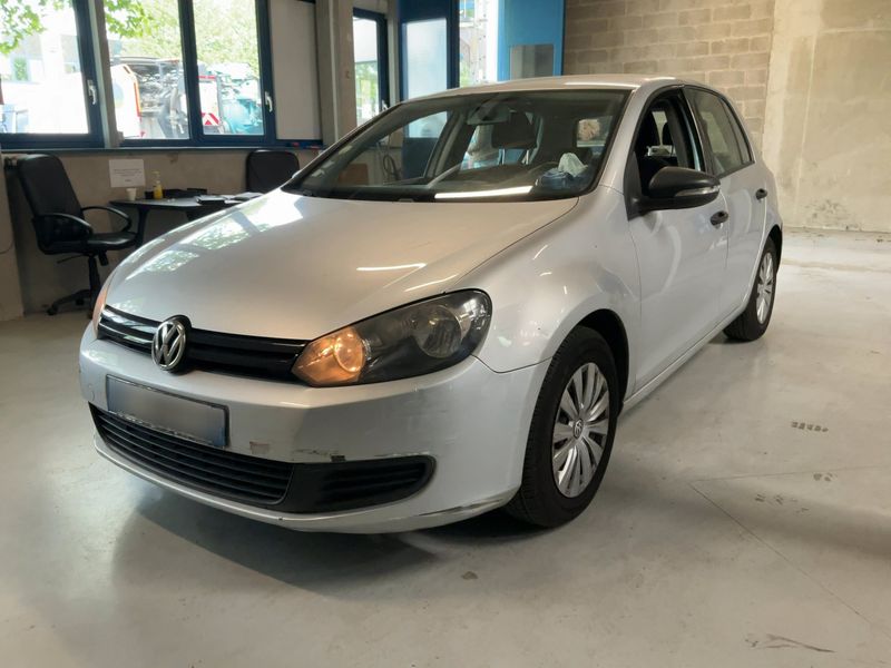 Volkswagen Golf VI 1.6 TDI Trendline 2012