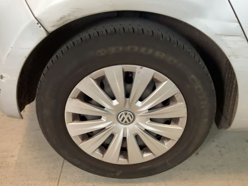Volkswagen Golf VI 1.6 TDI Trendline 2012 – снимка 19