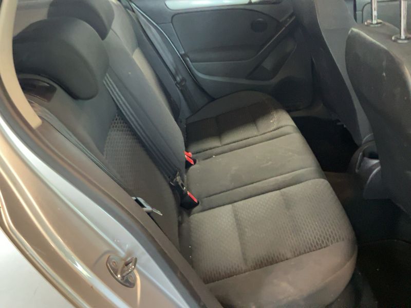 Volkswagen Golf VI 1.6 TDI Trendline 2012 – снимка 14