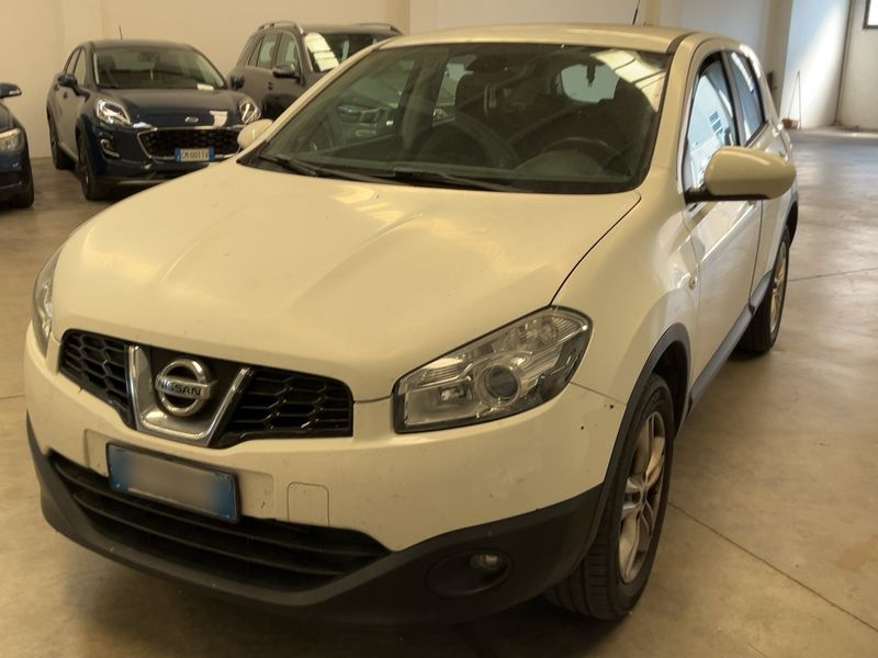 Nissan Qashqai 1.5 Turbodiesel Teckna 2014 – снимка 1