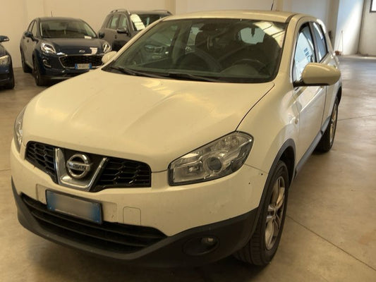 Nissan Qashqai 1.5 Turbodiesel Teckna 2014 – снимка 1