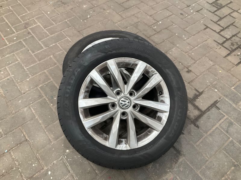 Volkswagen Touran 1.6 TDI Comfortline BlueMotion Tech 2016 – снимка 15