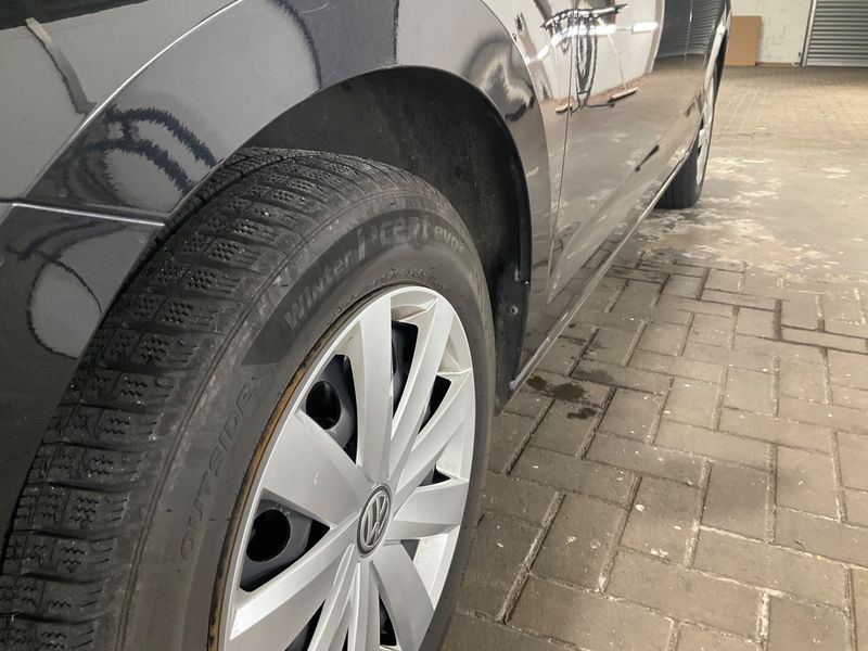 Volkswagen Touran 1.6 TDI Comfortline BlueMotion Tech 2016 – снимка 26