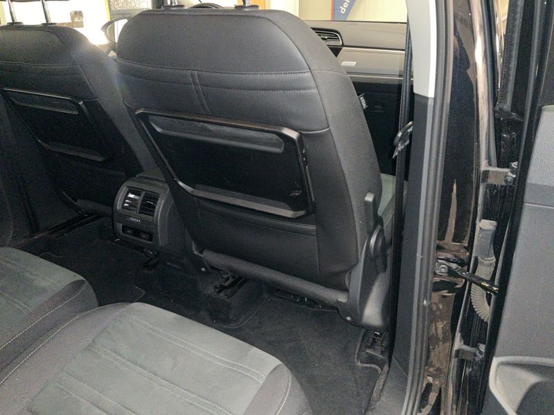Volkswagen Touran 1.6 TDI Comfortline BlueMotion Tech 2016 – снимка 32