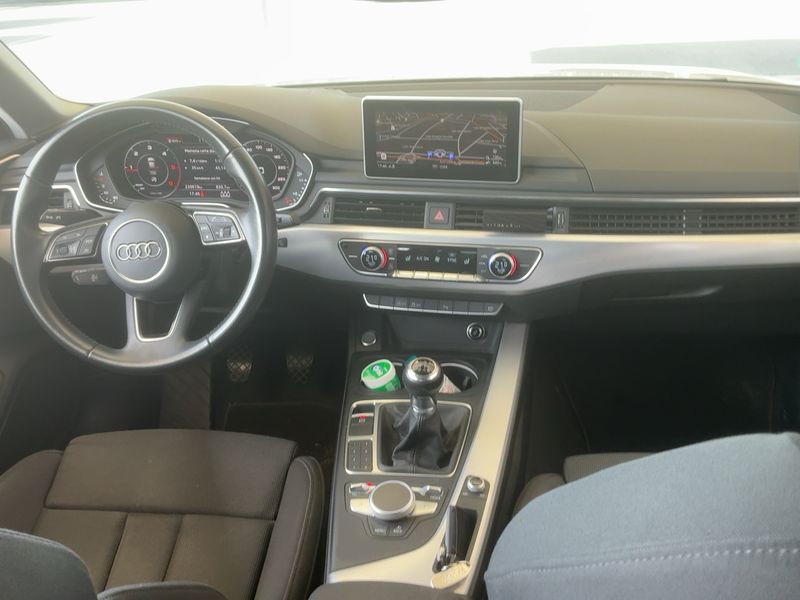 Audi A4 2.0 TDI Sport 2017 – снимка 17