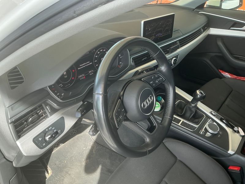 Audi A4 2.0 TDI Sport 2017 – снимка 26