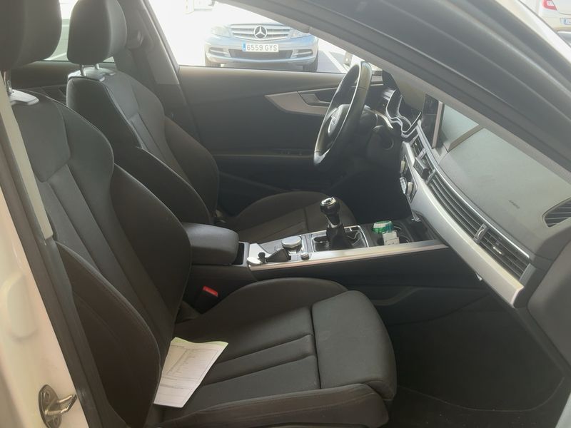 Audi A4 2.0 TDI Sport 2017 – снимка 16