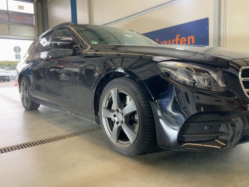 Mercedes-Benz E-Klasse E 200 Mild-Hybrid T 4Matic AMG Line 2019 – снимка 12