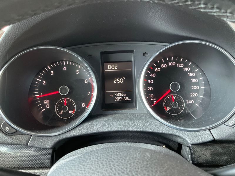 Volkswagen Golf VI 1.6 Comfortline 2009 – снимка 4