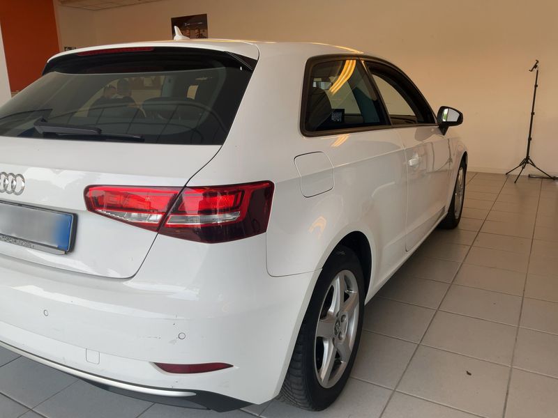 Audi A3 1.6 TDI Sport 2017 – снимка 8