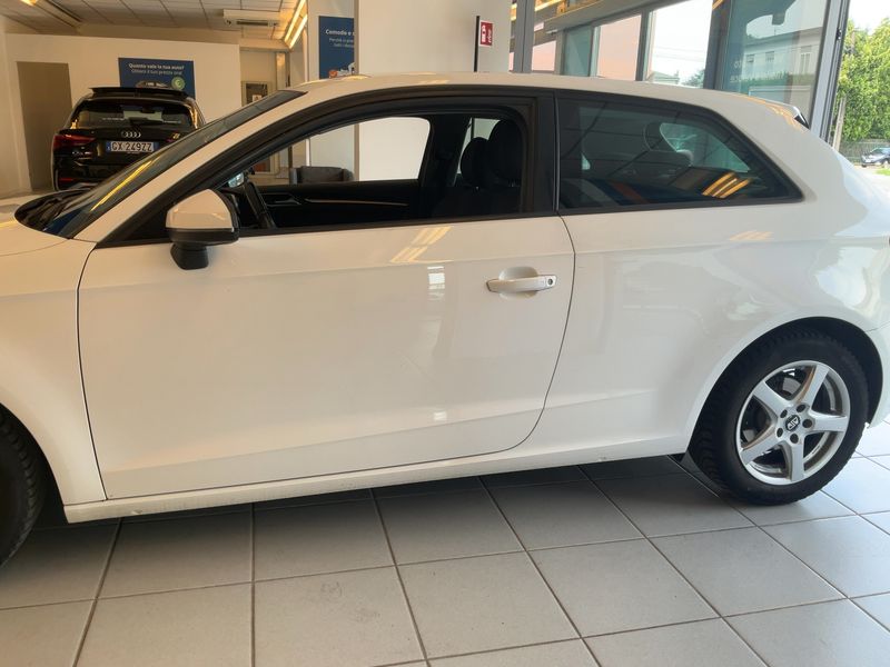 Audi A3 1.6 TDI Sport 2017 – снимка 4
