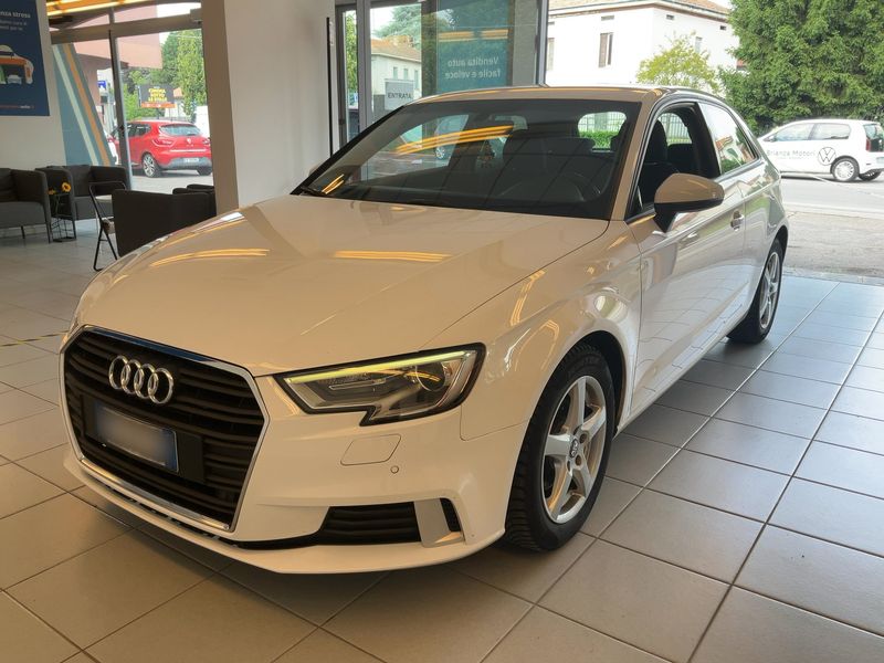 Audi A3 1.6 TDI Sport 2017 – снимка 1
