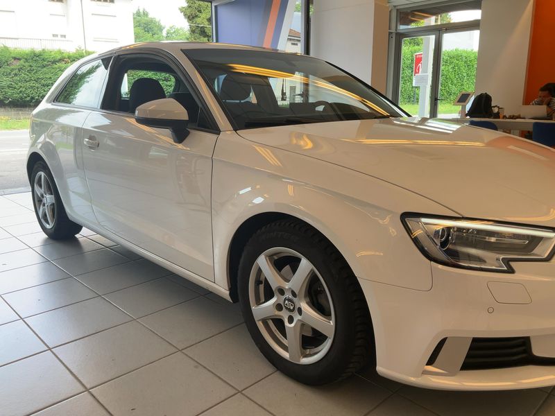 Audi A3 1.6 TDI Sport 2017 – снимка 12