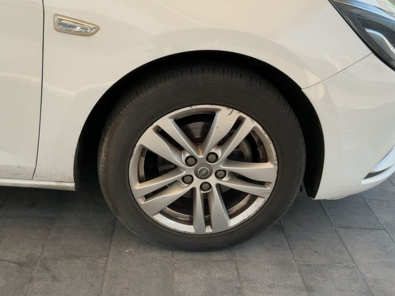 Opel Astra 1.6 CDTI Selective Pro Start/Stop 2019 – снимка 20