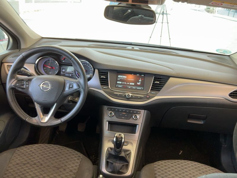 Opel Astra 1.6 CDTI Selective Pro Start/Stop 2019 – снимка 12