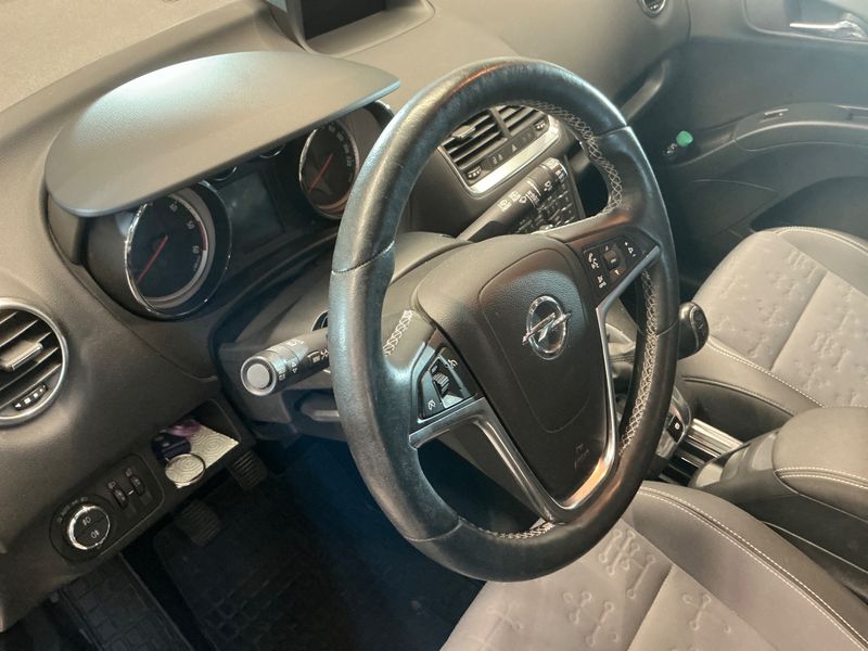 Opel Meriva 1.6 CDTI DPF Innovation 2015 – снимка 26