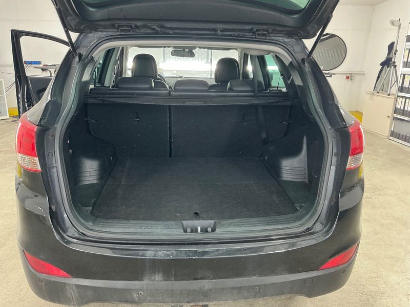 Hyundai ix35 2.0 CRDi Style AWD 2010 – снимка 16