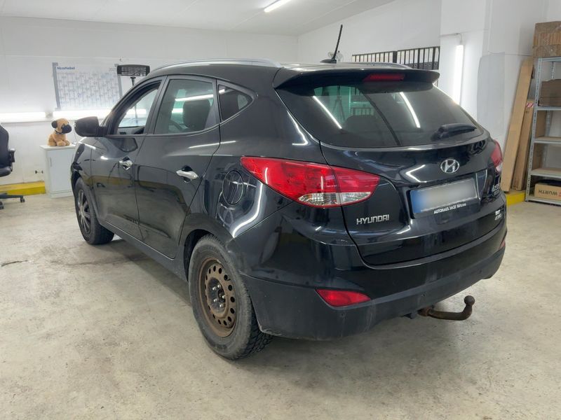 Hyundai ix35 2.0 CRDi Style AWD 2010 – снимка 6