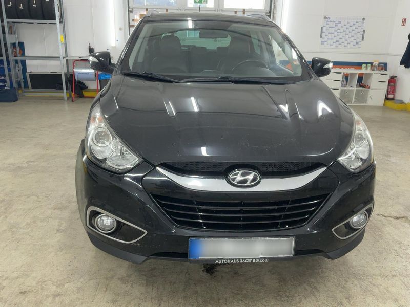 Hyundai ix35 2.0 CRDi Style AWD 2010 – снимка 15