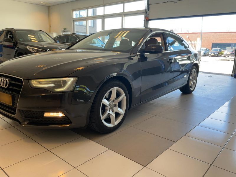 Audi A5 Sportback 3.0 V6 TDI quattro 2012 – снимка 2
