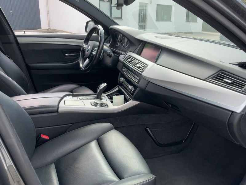 BMW 5er 530d xDrive 2016 – снимка 11
