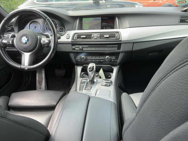BMW 5er 530d xDrive 2016 – снимка 18