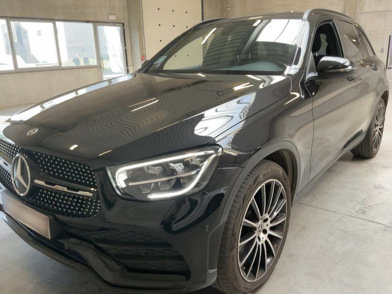 Mercedes-Benz GLC-Klasse GLC 200 Mild-Hybrid 4Matic AMG Line 2022 – снимка 2